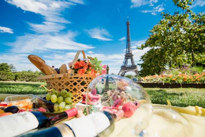 A Guide to Paris Food and Drink 1