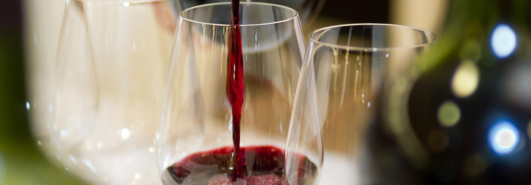How to Select Seasonal Wine in Paris