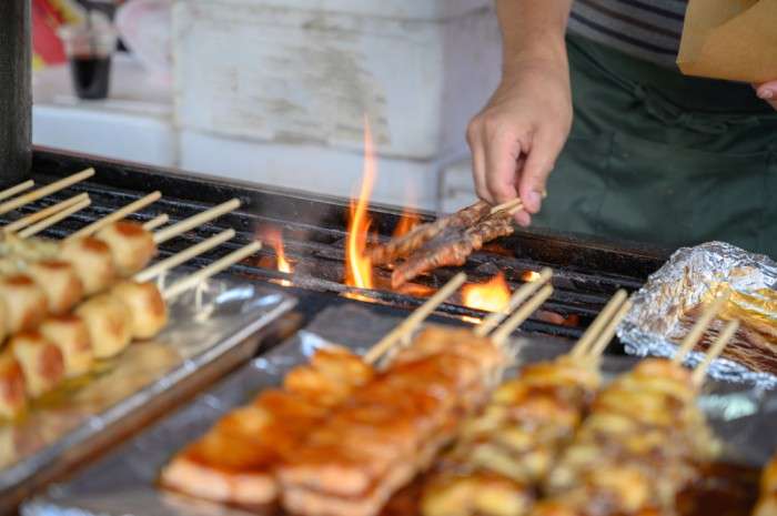 Why is street food so popular in Tokyo? 1