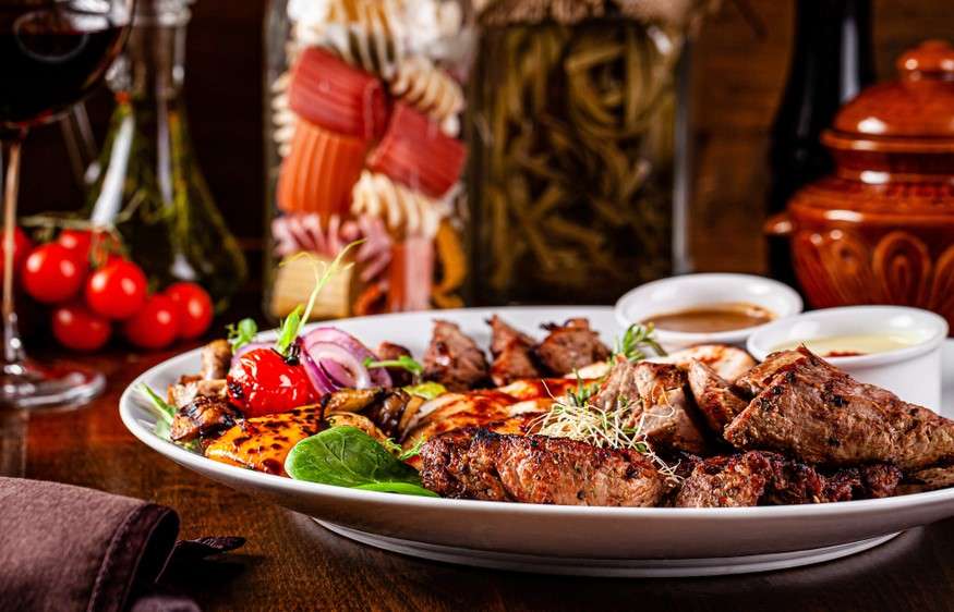Top 5 Authentic Food and Drink Tours in Dubai 2