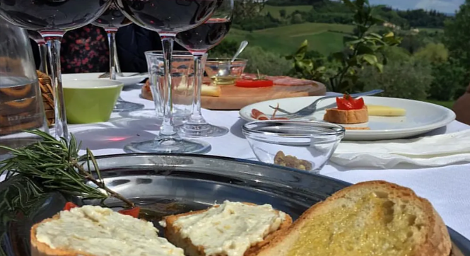 Top 5 Food Tours in Florence for Summer 2023 3