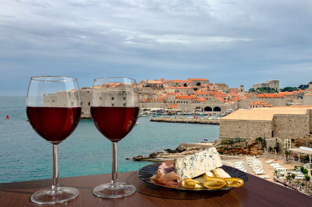 What are the 5 highest rated restaurants in Dubrovnik in 2023? 2